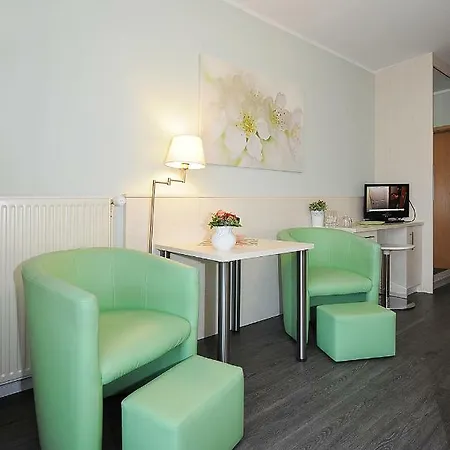 Garni Haus Am Hotel *